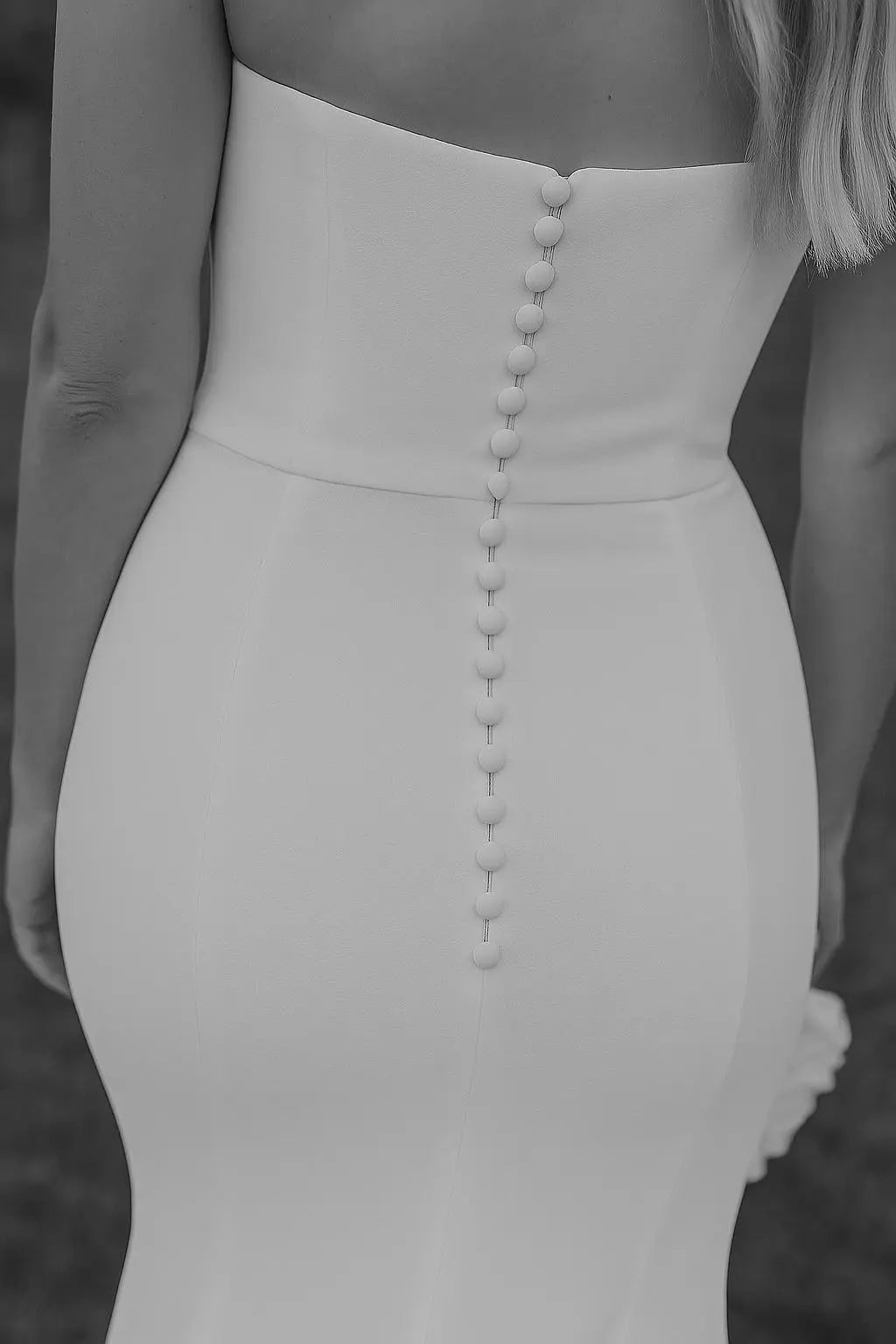 Modern Strapless Wedding Dress in Stretch Crepe with Side Slit Payton Bridal