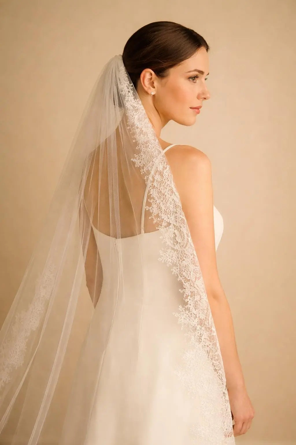 Cathedral Lace-Edged Veil Payton Bridal