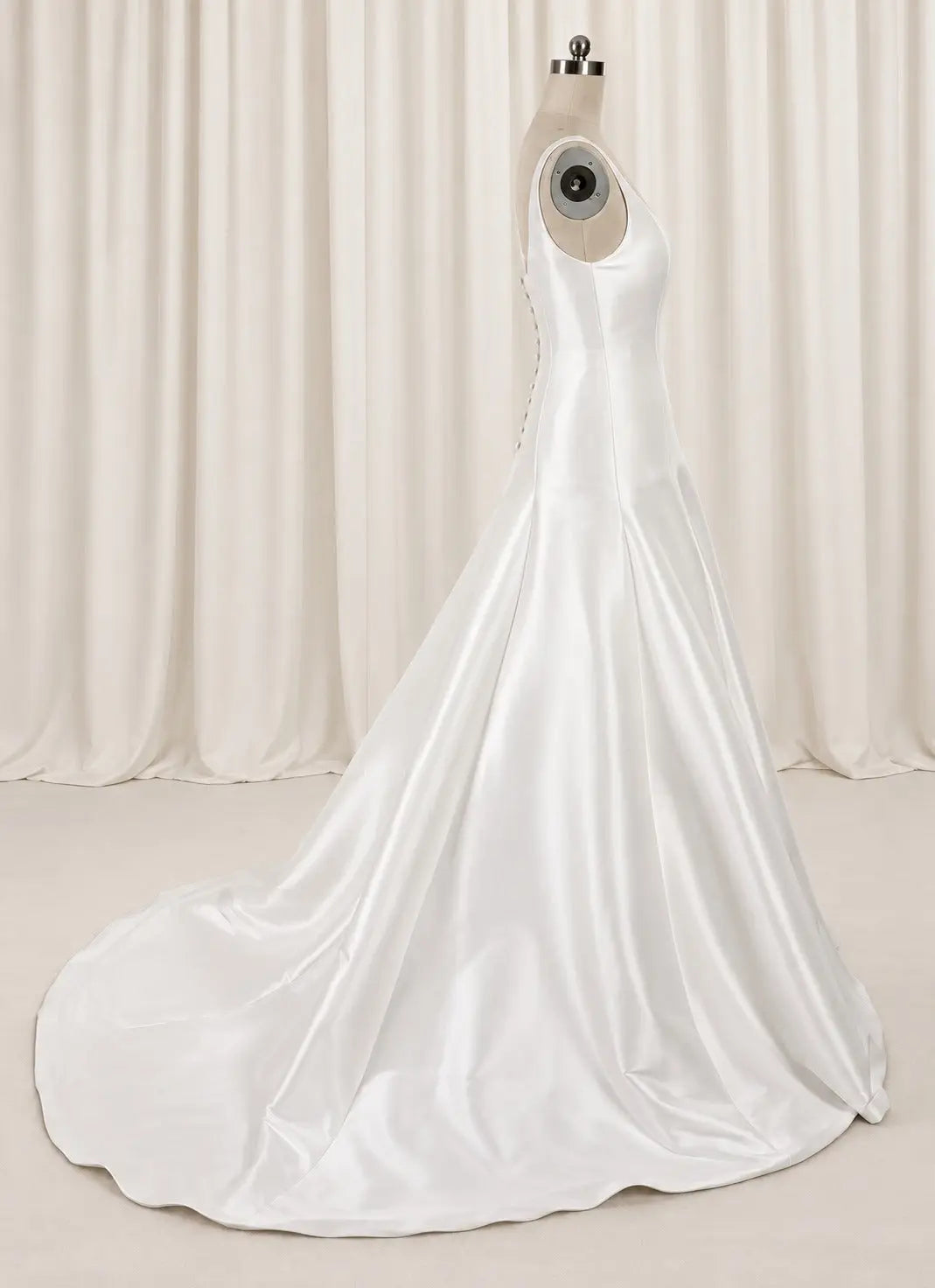 The Sculpted Waist Crepe Gown Payton Bridal